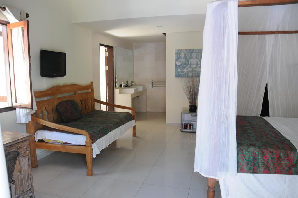 Frangipani Beach Hotel Lovina Exterior foto